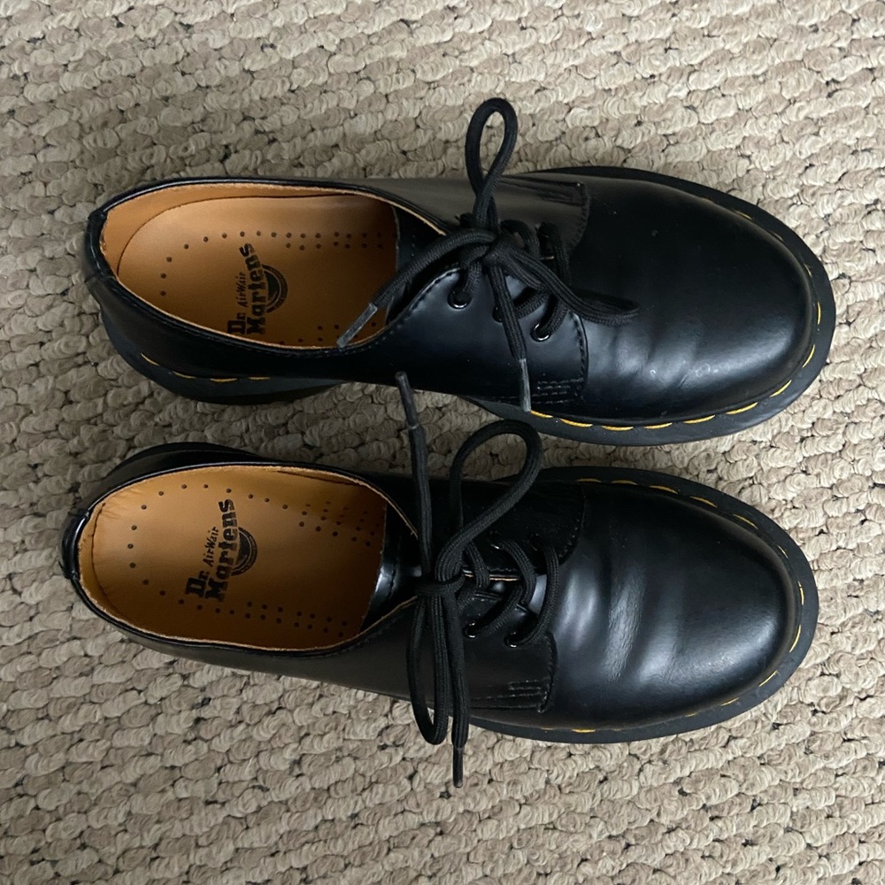 Dr. Marten smooth leather oxfords